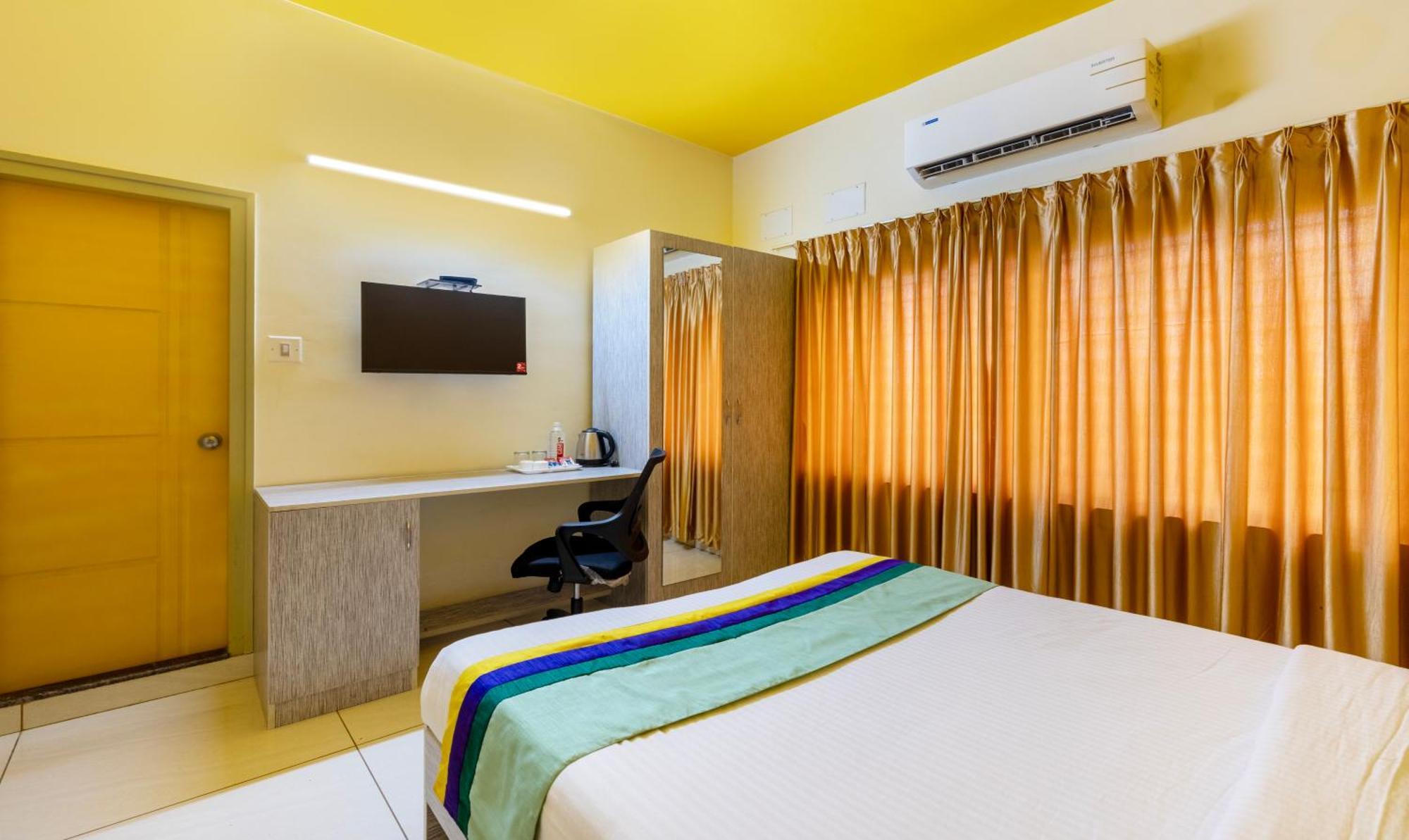 Treebo Four Seasons Hotel Mysore Eksteriør billede